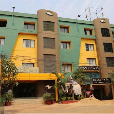 Hotel Richi Regency بوهفانيشفار المظهر الخارجي الصورة